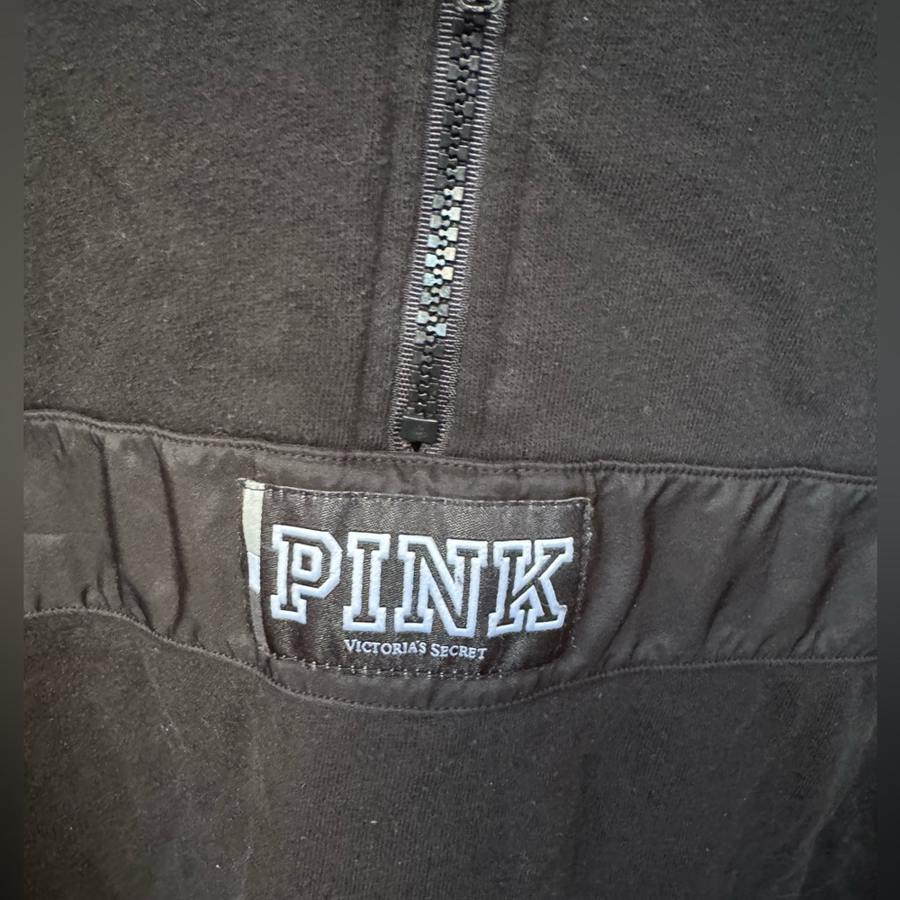 Pink sweater - Picture 3 of 4